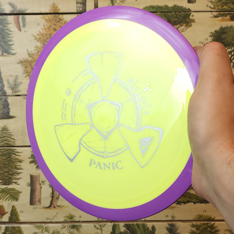 Axiom Discs - Panic Distance Driver - Neutron - 13/4/-0.5/3