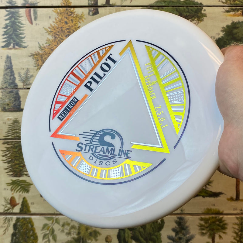 Streamline Discs - Pilot Putt and Approach - Neutron - 2/5/0/1